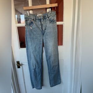 Abercrombie Ankle Straight Ultra High Rise Jeans